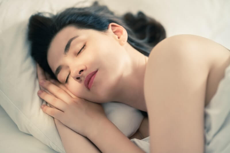 woman-sleeping-emdr
